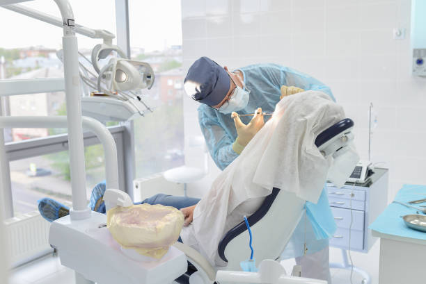 Best Emergency Cosmetic Dentistry (e.g., broken veneers) in Deerfield, IL